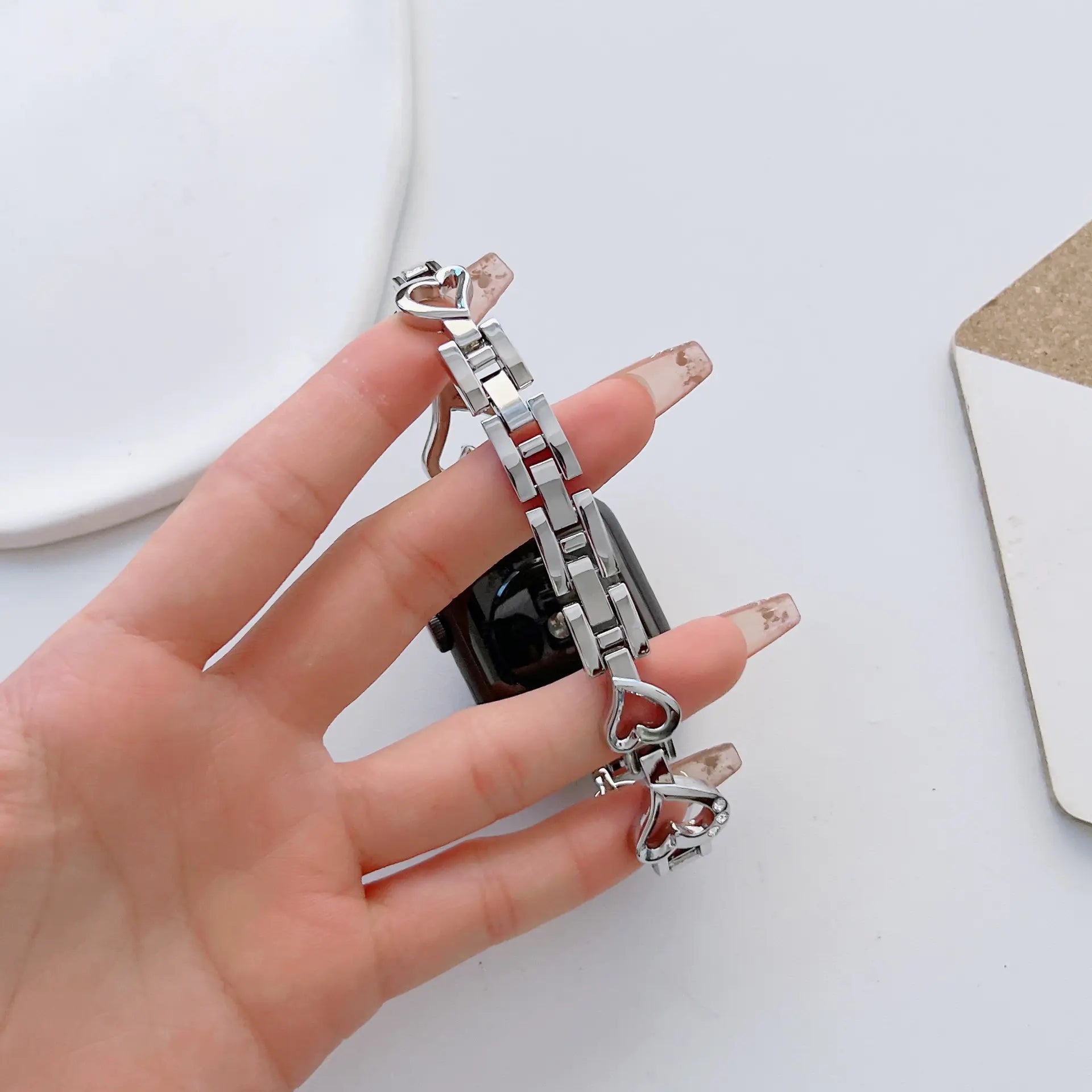 Fashion Heart-Shaped Diamond Bracelet for Apple Watch