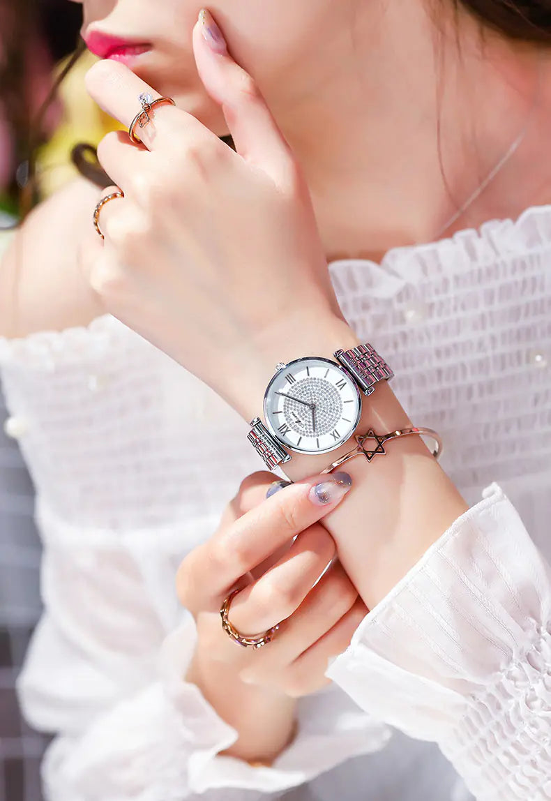 Fashion Women's Quartz Watch with Starry Sky Design