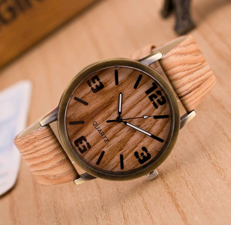 Fashion Wooden Grain Watch for Men and Women
