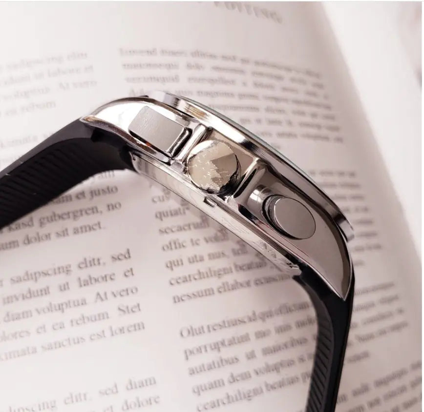 Fashion Casual Belt Watch with Small Needle Design