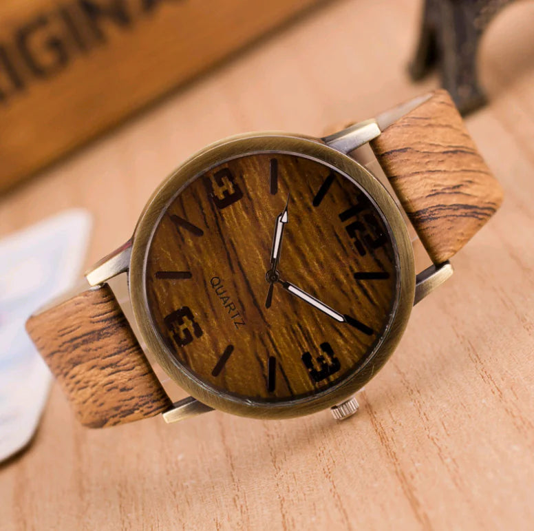 Fashion Wooden Grain Watch for Men and Women